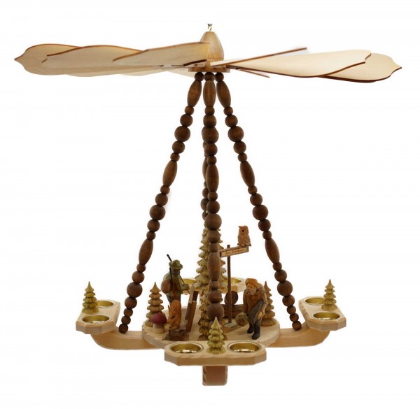 Deckenpyramide mittelgro, Dm 58 cm, Hhe ca. 53 cm, Baummauser im Wald, Nr.: 17.227 | 437,00 